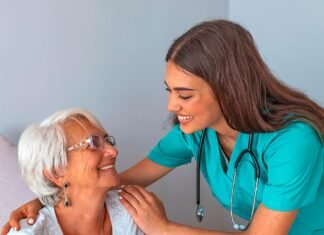 EMPLEO. Se necesita auxiliar de enfermería para residencia Nuevo Paraíso