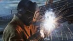 Oferta de empleo: se necesitan seis soldadores para una empresa de Alcalá de Guadaíra