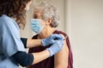 Mañana martes 14 empieza la vacunación contra gripe y Covid de nuestros mayores
