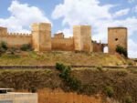 La iluminación artística del Castillo y varias calles sin luz debido a la lluvia La iluminación artística del Castillo y varias calles sin luz debido a la lluvia