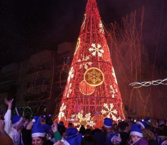 Este viernes, encendido del alumbrado de Navidad en la Plaza de la Almazara