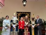 Los Reyes Magos reciben la llave de la ciudad de manos de la Alcaldesa