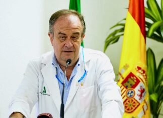 Dos médicos alcalareños atrapados en Asia por el cierre del espacio aéreo