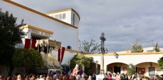 San Agustín arropa a la Virgen de la Oliva en una jornada histórica por sus Bodas de Plata