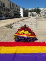 Izquierda Alcalareña denuncia ante la Fiscalía el incumplimiento de la Ley de Memoria Democrática en Alcalá de Guadaíra