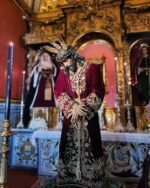 Jesús Nazareno luce este año la túnica de los ‘cristalitos’, una joya del S. XIX