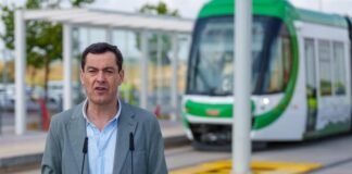 La Junta Electoral fuerza a Moreno a borrar la promoción del tranvía por electoralista