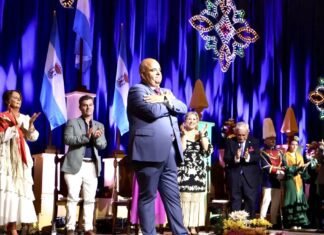 Jaime Otero inaugura la feria de Alcalá con un pregón cargado de recuerdos y vivencias