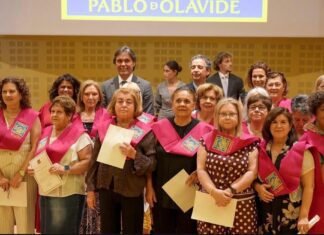 47 alumnos del Aula Abierta de Mayores de Alcalá se gradúan en la UPO