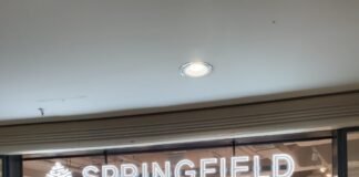 Springfield busca vendedor/a para su tienda en Alcalá de Guadaíra