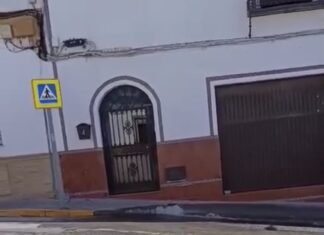 Otra tubería rota deja sin suministro a los vecinos de Pedro Vallina