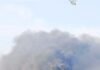 Un incendio en la planta de reciclado Montemarta provoca una gran columna de humo negro