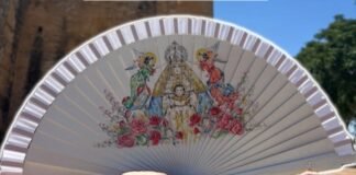 La Virgen del Águila inspira un abanico solidario cuya recaudación se destinará a su manto
