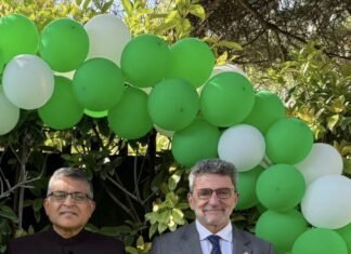 Gutiérrez Limones, distinguido por Pakistán por su contribución a las relaciones con España