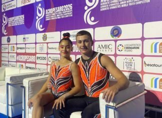 Adrián Cano y Daniela Aguilar debutan en el Cto. del Mundo de Acrobática